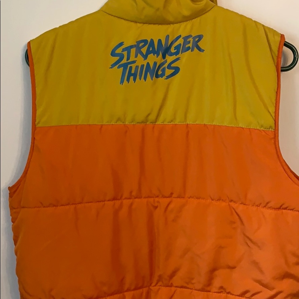 Stranger things vest - Picture 2 of 2